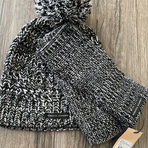 REBECCA MINKOFF Beanie and Arm/Hand Warmer Set